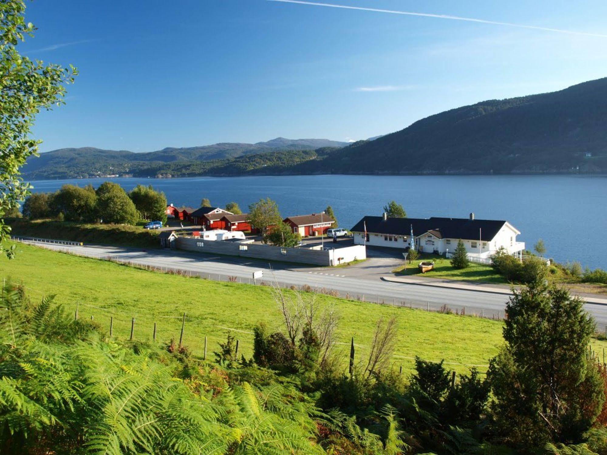 Langenuen Motel & Camping Stord Exterior foto